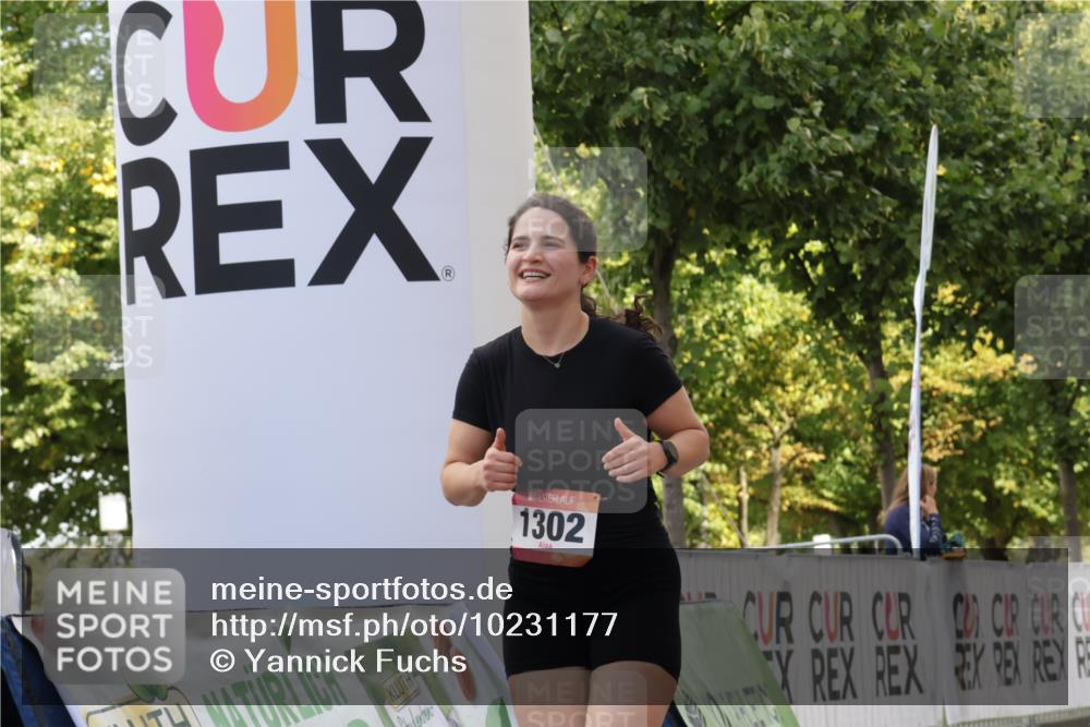 06.09.2026 - CURREX Alsterlauf Yannick Fuchs http://msf.ph/oto/10231177 06.09.2026 11:57:29 Ziel 1154, 1174, 1193, 1302 meine-sportfotos.de