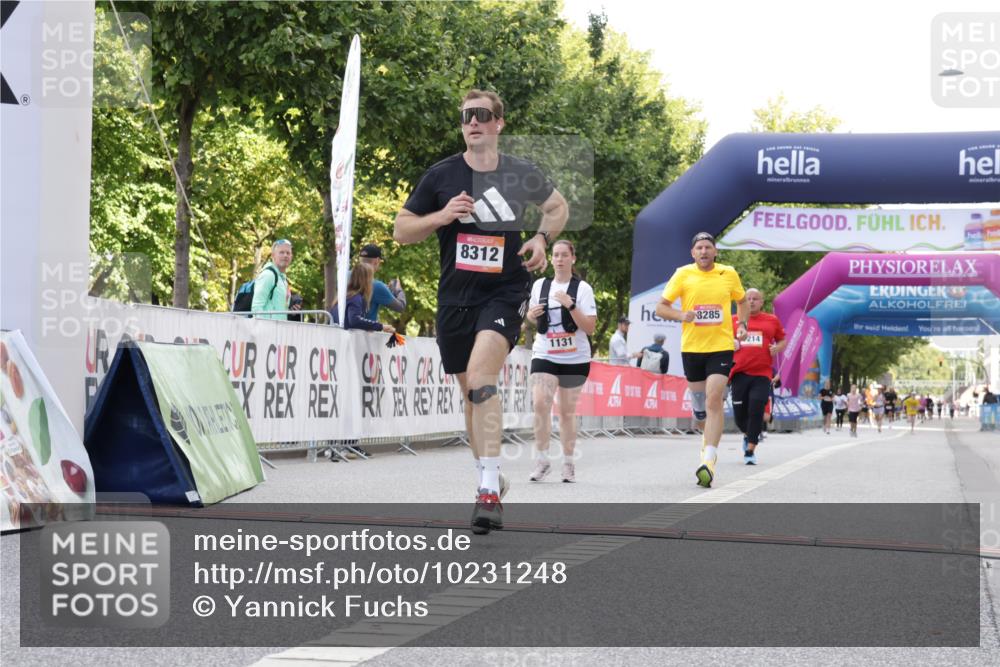 06.09.2026 - CURREX Alsterlauf Yannick Fuchs http://msf.ph/oto/10231248 06.09.2026 11:56:09 Ziel 1131, 1162, 1214, 1320, 8103, 8285, 8312 meine-sportfotos.de