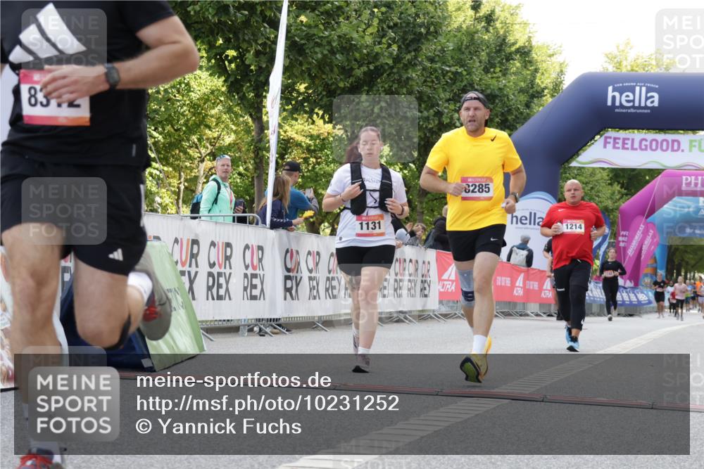 06.09.2026 - CURREX Alsterlauf Yannick Fuchs http://msf.ph/oto/10231252 06.09.2026 11:56:10 Ziel 1131, 1162, 1214, 1320, 8285, 8312 meine-sportfotos.de