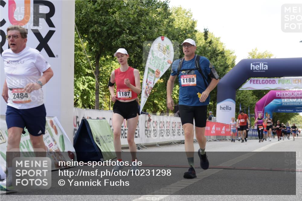 06.09.2026 - CURREX Alsterlauf Yannick Fuchs http://msf.ph/oto/10231298 06.09.2026 11:57:37 Ziel 1174, 1187, 1188, 1193, 2484 meine-sportfotos.de