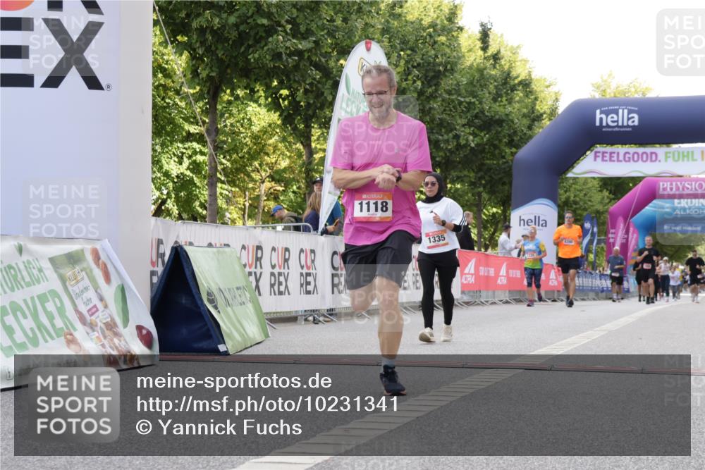 06.09.2026 - CURREX Alsterlauf Yannick Fuchs http://msf.ph/oto/10231341 06.09.2026 11:56:39 Ziel 1035, 1118, 1144, 1172, 1335 meine-sportfotos.de