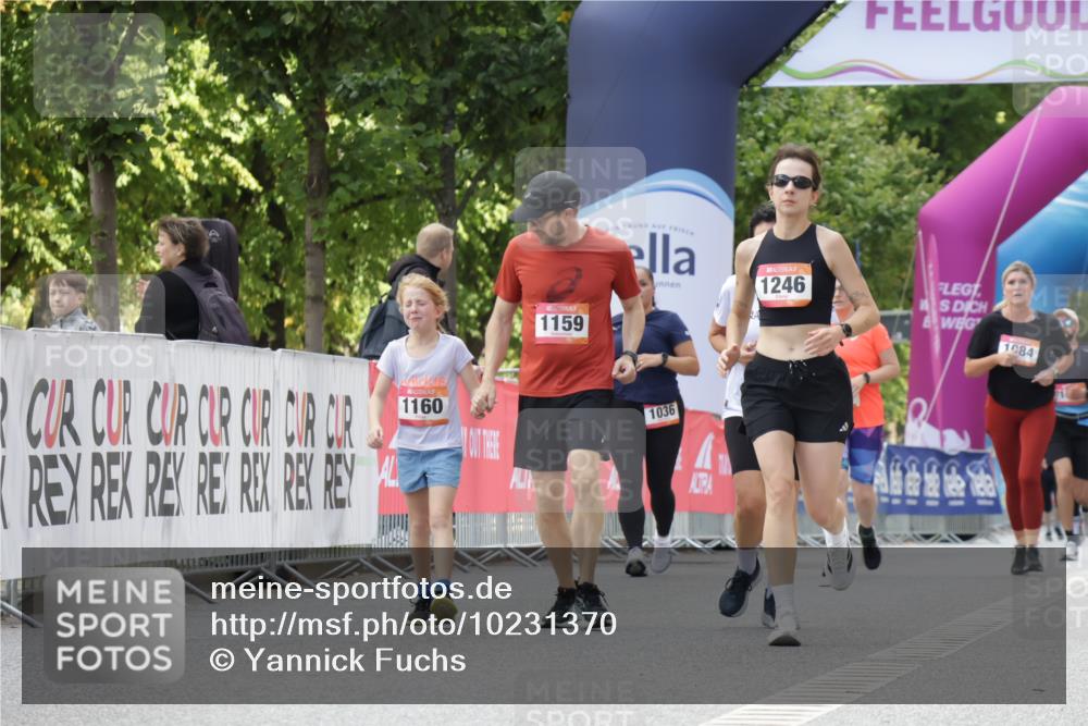 06.09.2026 - CURREX Alsterlauf Yannick Fuchs http://msf.ph/oto/10231370 06.09.2026 11:57:45 Ziel 1210, 1246, 8090 meine-sportfotos.de