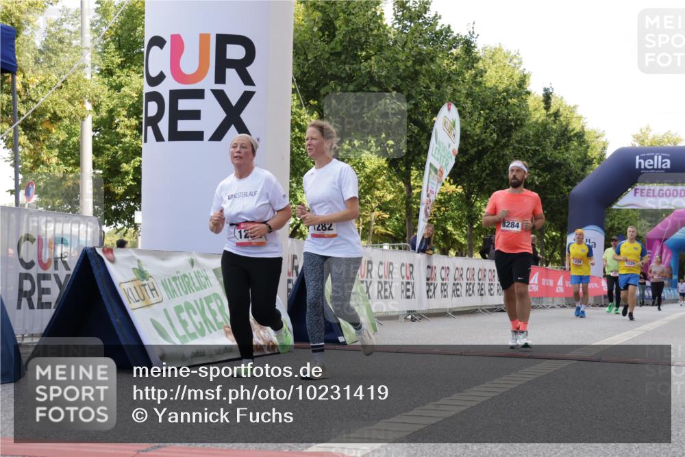 06.09.2026 - CURREX Alsterlauf Yannick Fuchs http://msf.ph/oto/10231419 06.09.2026 11:57:04 Ziel 1055, 1248, 1257, 1282, 1292, 8284, 8325, 8326 meine-sportfotos.de