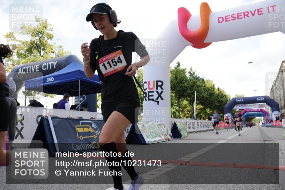 06.09.2026 - CURREX Alsterlauf Yannick Fuchs http://msf.ph/oto/10231473 06.09.2026 11:57:31 Ziel 1154, 1174, 1193, 1302, 2484 meine-sportfotos.de