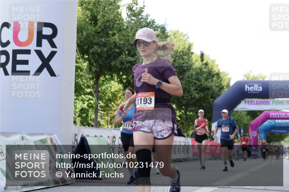 06.09.2026 - CURREX Alsterlauf Yannick Fuchs http://msf.ph/oto/10231479 06.09.2026 11:57:33 Ziel 1154, 1174, 1187, 1188, 1193, 1302, 2484 meine-sportfotos.de