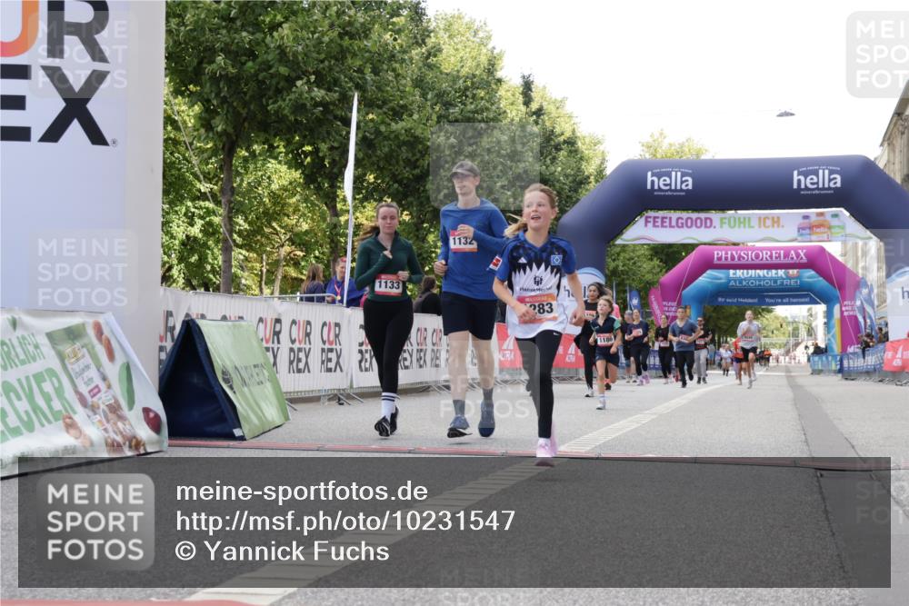 06.09.2026 - CURREX Alsterlauf Yannick Fuchs http://msf.ph/oto/10231547 06.09.2026 11:58:05 Ziel 1186, 1283 meine-sportfotos.de