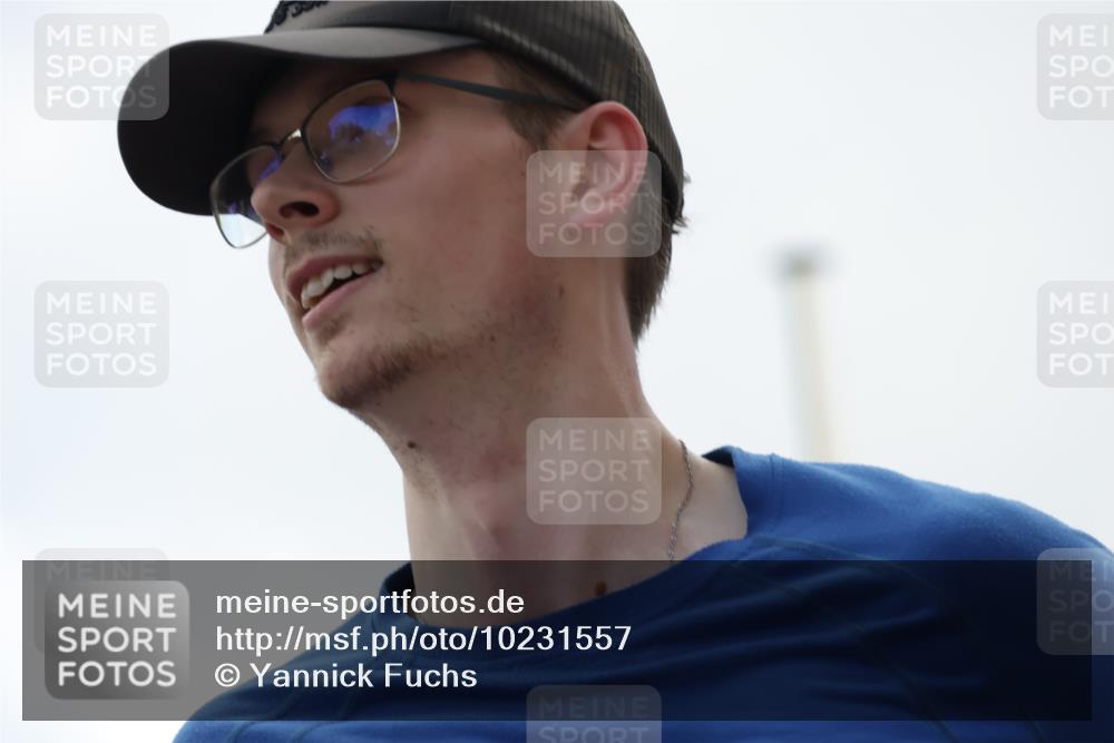 06.09.2026 - CURREX Alsterlauf Yannick Fuchs http://msf.ph/oto/10231557 06.09.2026 11:58:09 Ziel 1007, 1178, 1180, 1186, 1199, 1283, 8048, 8300 meine-sportfotos.de