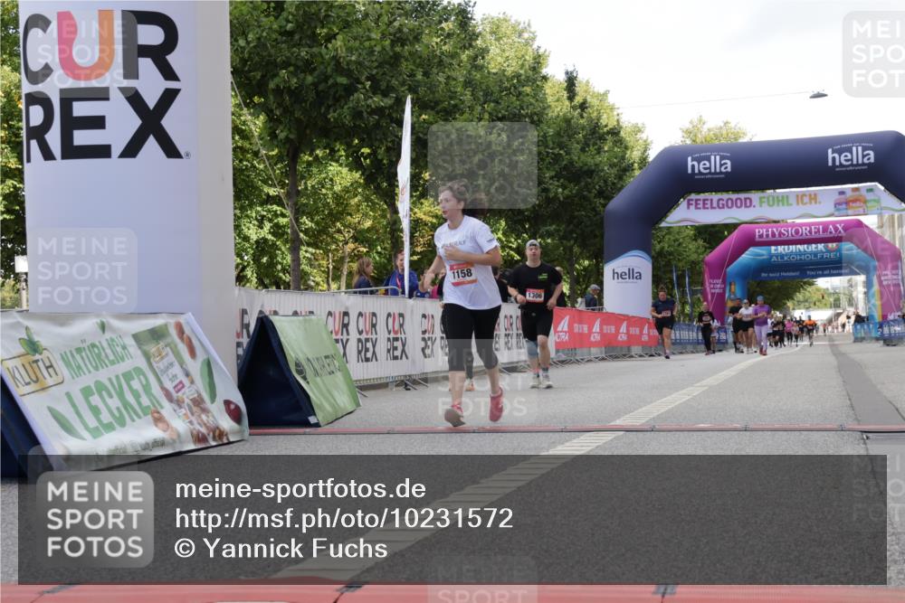 06.09.2026 - CURREX Alsterlauf Yannick Fuchs http://msf.ph/oto/10231572 06.09.2026 11:58:19 Ziel 1007, 1020, 1077, 1158, 1178, 1179, 1306 meine-sportfotos.de