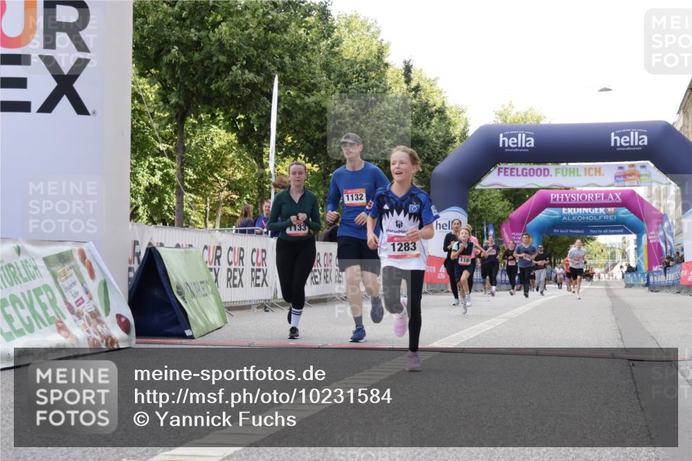 06.09.2026 - CURREX Alsterlauf Yannick Fuchs http://msf.ph/oto/10231584 06.09.2026 11:58:05 Ziel 1186, 1283 meine-sportfotos.de