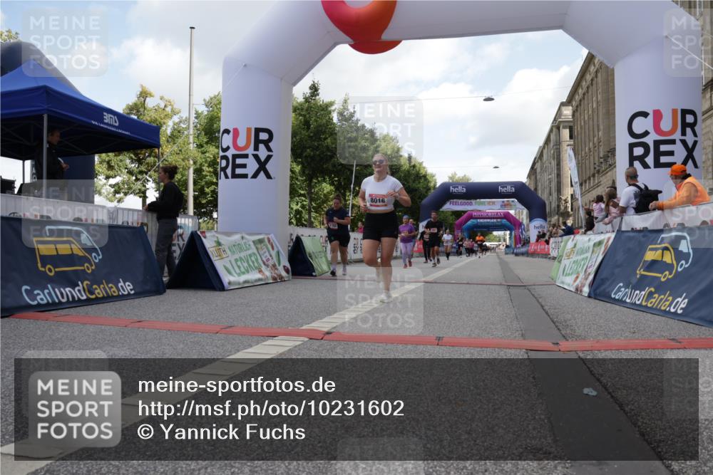 06.09.2026 - CURREX Alsterlauf Yannick Fuchs http://msf.ph/oto/10231602 06.09.2026 11:58:31 Ziel 1082, 1182, 1306, 1314, 1334, 8016 meine-sportfotos.de