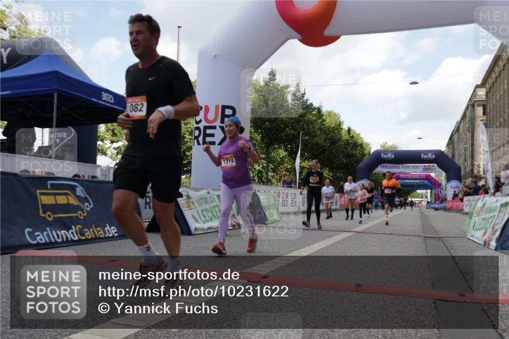 06.09.2026 - CURREX Alsterlauf Yannick Fuchs http://msf.ph/oto/10231622 06.09.2026 11:58:36 Ziel 1082, 1089, 1090, 1114, 1115, 1182, 1202, 1235, 1314, 1334, 8016 meine-sportfotos.de