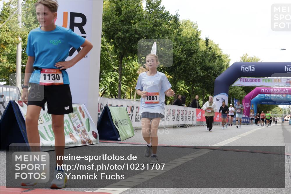 06.09.2026 - CURREX Alsterlauf Yannick Fuchs http://msf.ph/oto/10231707 06.09.2026 11:59:08 Ziel 1081, 1130, 1200, 1240, 1254, 1333, 8070 meine-sportfotos.de