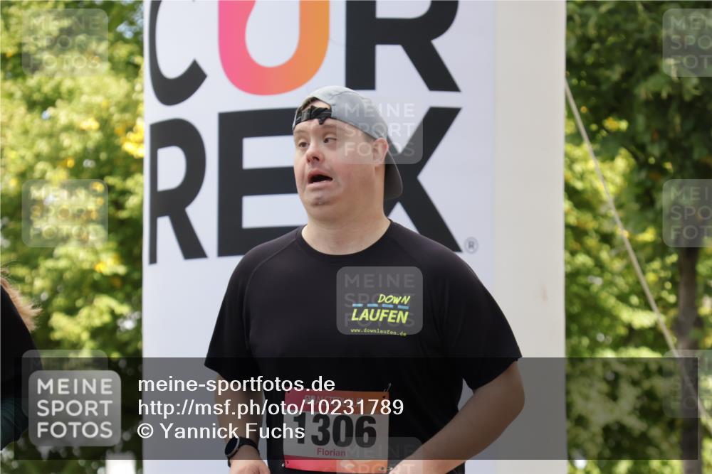 06.09.2026 - CURREX Alsterlauf Yannick Fuchs http://msf.ph/oto/10231789 06.09.2026 11:58:26 Ziel 1158, 1306, 8016 meine-sportfotos.de