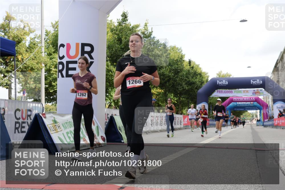 06.09.2026 - CURREX Alsterlauf Yannick Fuchs http://msf.ph/oto/10231800 06.09.2026 11:59:39 Ziel 1006, 1018, 1108, 1215, 1262, 1266 meine-sportfotos.de