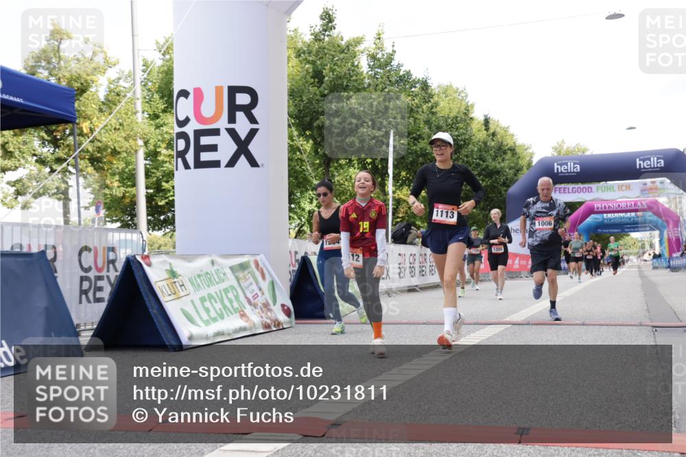 06.09.2026 - CURREX Alsterlauf Yannick Fuchs http://msf.ph/oto/10231811 06.09.2026 11:59:43 Ziel 1006, 1205, 1206, 1215, 1262, 1266, 1275, 8139 meine-sportfotos.de