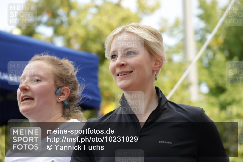 06.09.2026 - CURREX Alsterlauf Yannick Fuchs http://msf.ph/oto/10231829 06.09.2026 11:59:49 Ziel 1006, 1098, 1120, 1124, 1192, 1205, 1206, 1275, 1323, 8139 meine-sportfotos.de