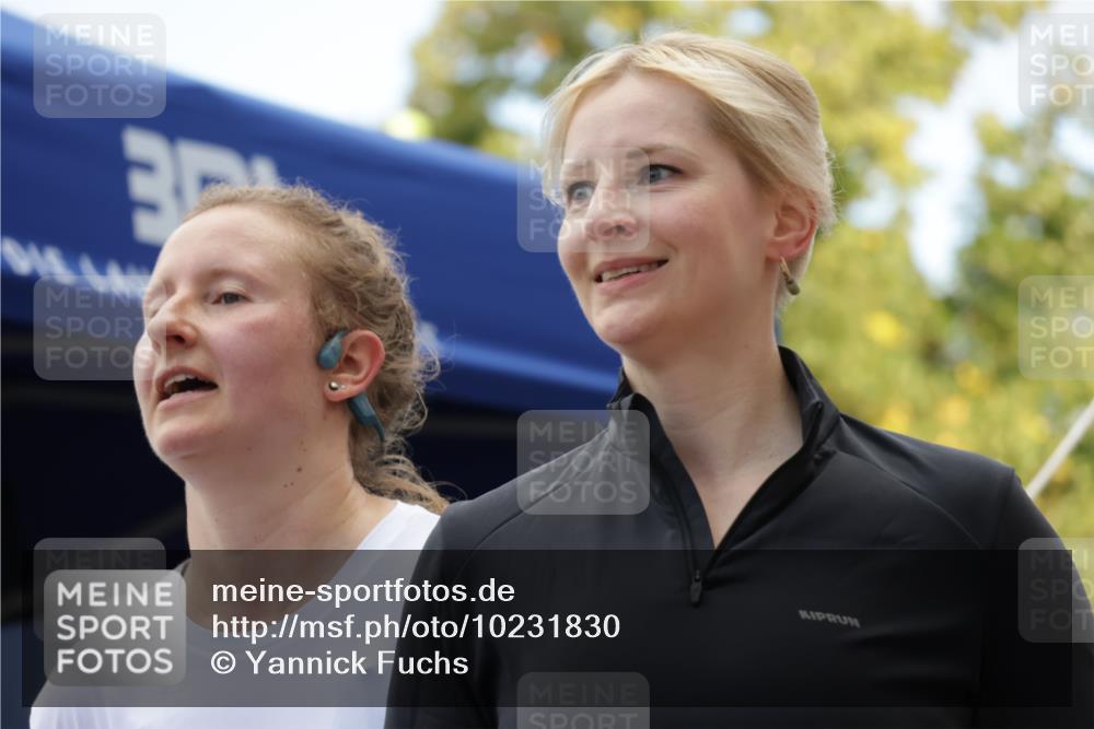 06.09.2026 - CURREX Alsterlauf Yannick Fuchs http://msf.ph/oto/10231830 06.09.2026 11:59:49 Ziel 1006, 1098, 1120, 1124, 1192, 1205, 1206, 1275, 1323, 8139 meine-sportfotos.de