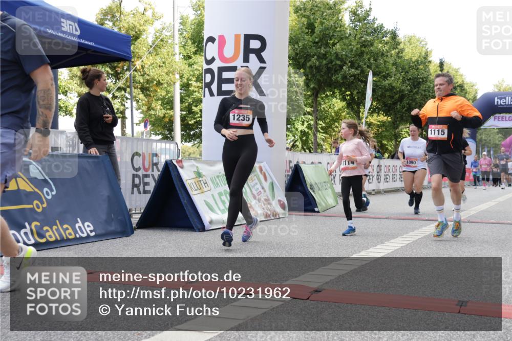 06.09.2026 - CURREX Alsterlauf Yannick Fuchs http://msf.ph/oto/10231962 06.09.2026 11:58:38 Ziel 1082, 1089, 1090, 1114, 1115, 1182, 1202, 1235, 1314, 1334 meine-sportfotos.de