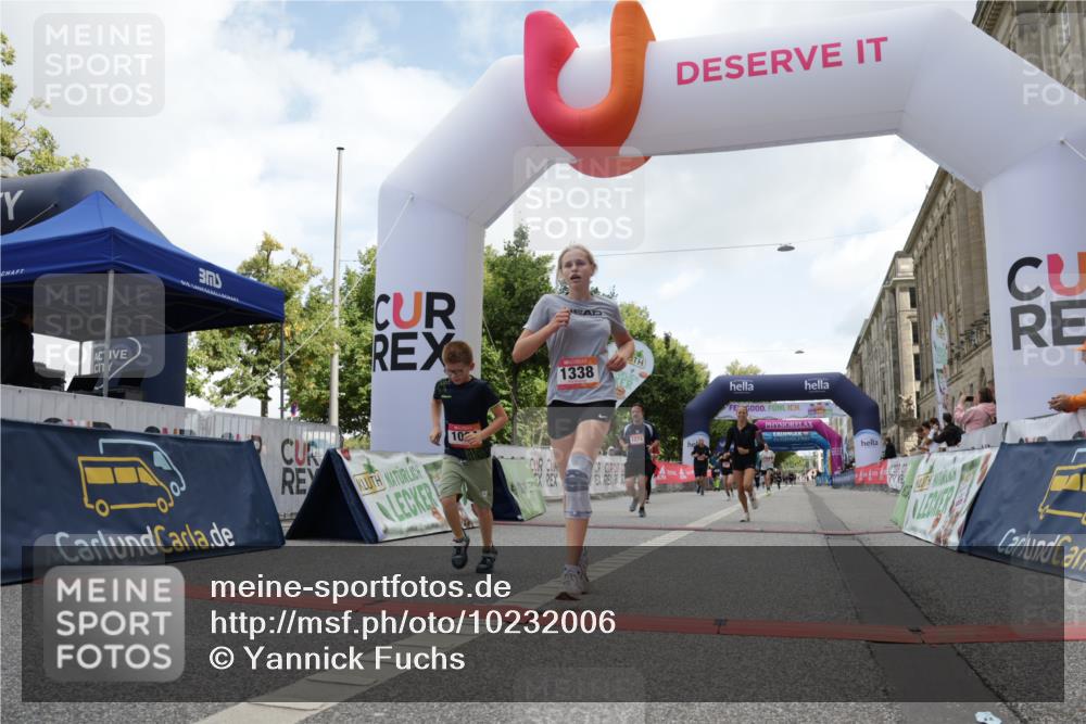 06.09.2026 - CURREX Alsterlauf Yannick Fuchs http://msf.ph/oto/10232006 06.09.2026 12:01:07 Ziel 1170, 1177, 1270, 1273, 1338, 3755, 4802 meine-sportfotos.de