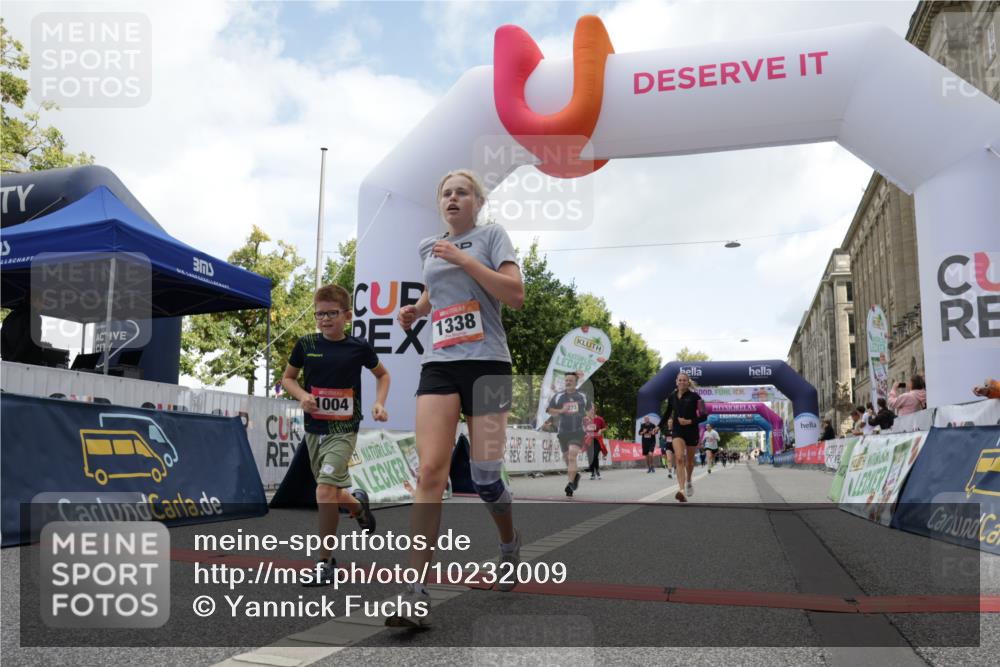 06.09.2026 - CURREX Alsterlauf Yannick Fuchs http://msf.ph/oto/10232009 06.09.2026 12:01:07 Ziel 1170, 1177, 1270, 1273, 1338, 3755, 4802 meine-sportfotos.de
