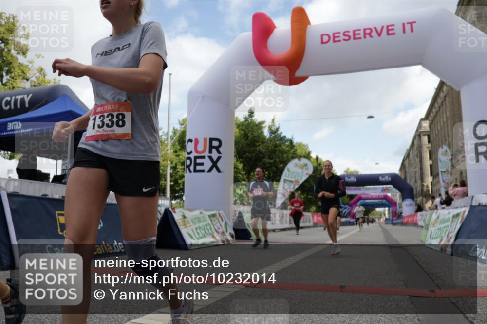 06.09.2026 - CURREX Alsterlauf Yannick Fuchs http://msf.ph/oto/10232014 06.09.2026 12:01:08 Ziel 1170, 1177, 1270, 1273, 1338, 3755, 4802, 8018 meine-sportfotos.de