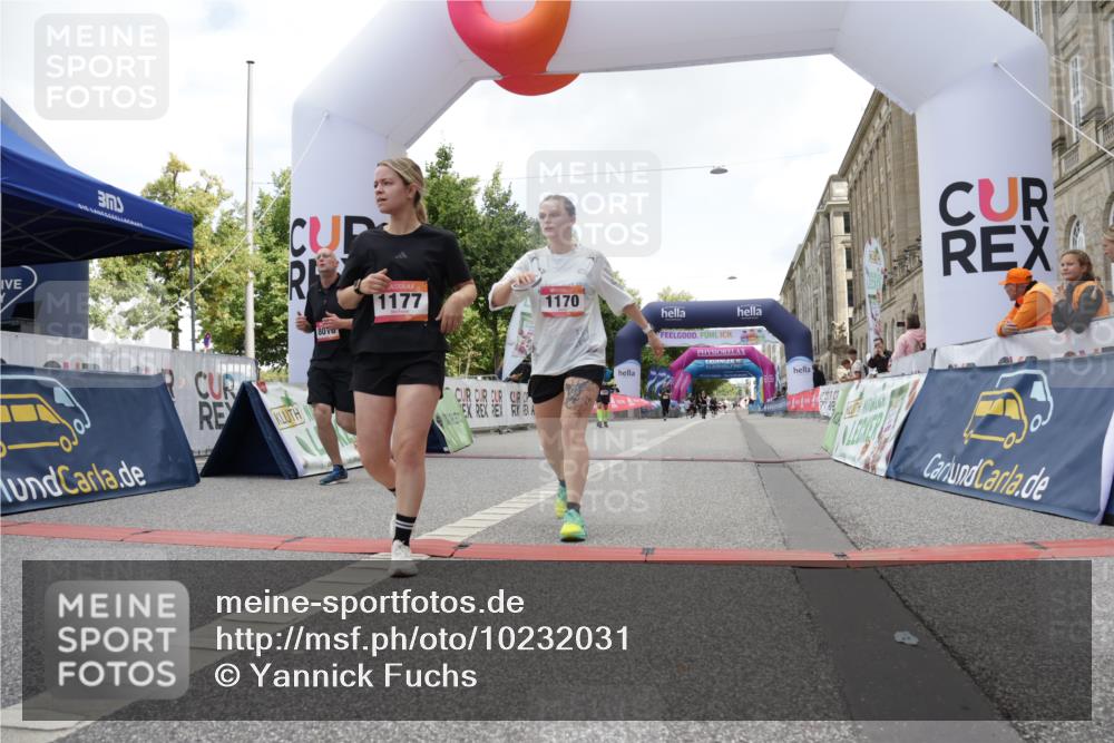 06.09.2026 - CURREX Alsterlauf Yannick Fuchs http://msf.ph/oto/10232031 06.09.2026 12:01:14 Ziel 1170, 1177, 1273, 3755, 8018 meine-sportfotos.de