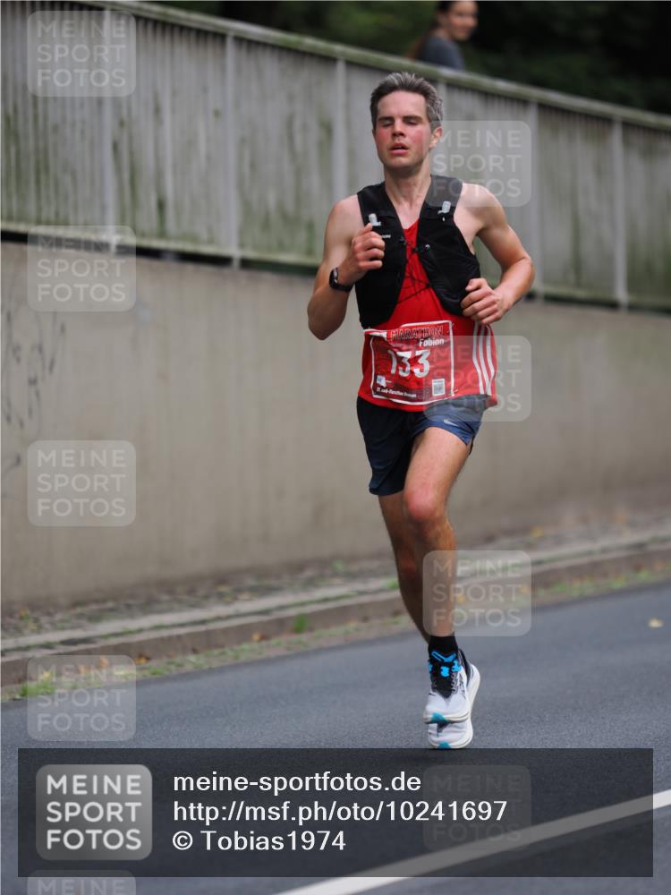 13.09.2026 - 21. swb-Marathon Bremen TobiasT http://msf.ph/oto/10241697 13.09.2026 11:09:21 Laufen 133, 21, 26 meine-sportfotos.de