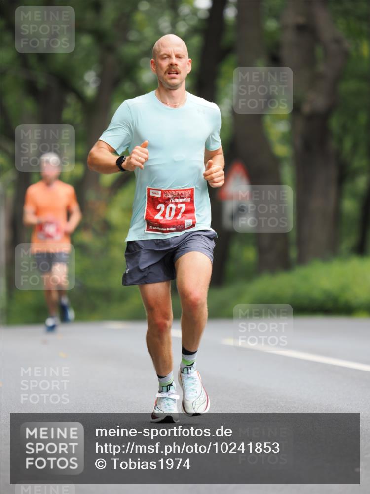13.09.2026 - 21. swb-Marathon Bremen TobiasT http://msf.ph/oto/10241853 13.09.2026 11:16:21 Laufen 207, 21, 126 meine-sportfotos.de