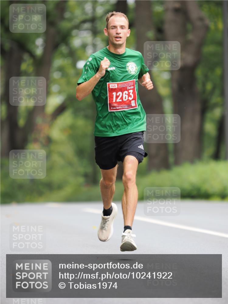 13.09.2026 - 21. swb-Marathon Bremen TobiasT http://msf.ph/oto/10241922 13.09.2026 11:18:34 Laufen 1263, 21 meine-sportfotos.de
