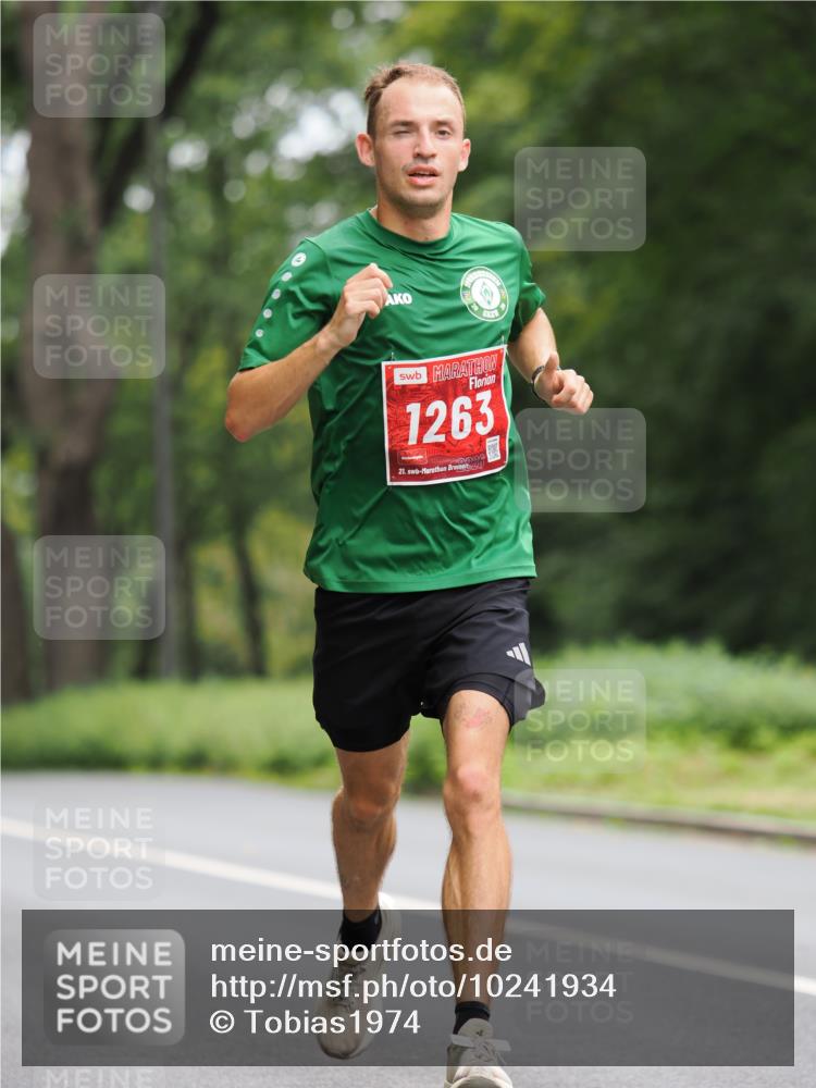 13.09.2026 - 21. swb-Marathon Bremen TobiasT http://msf.ph/oto/10241934 13.09.2026 11:18:36 Laufen 1263, 21, 40 meine-sportfotos.de