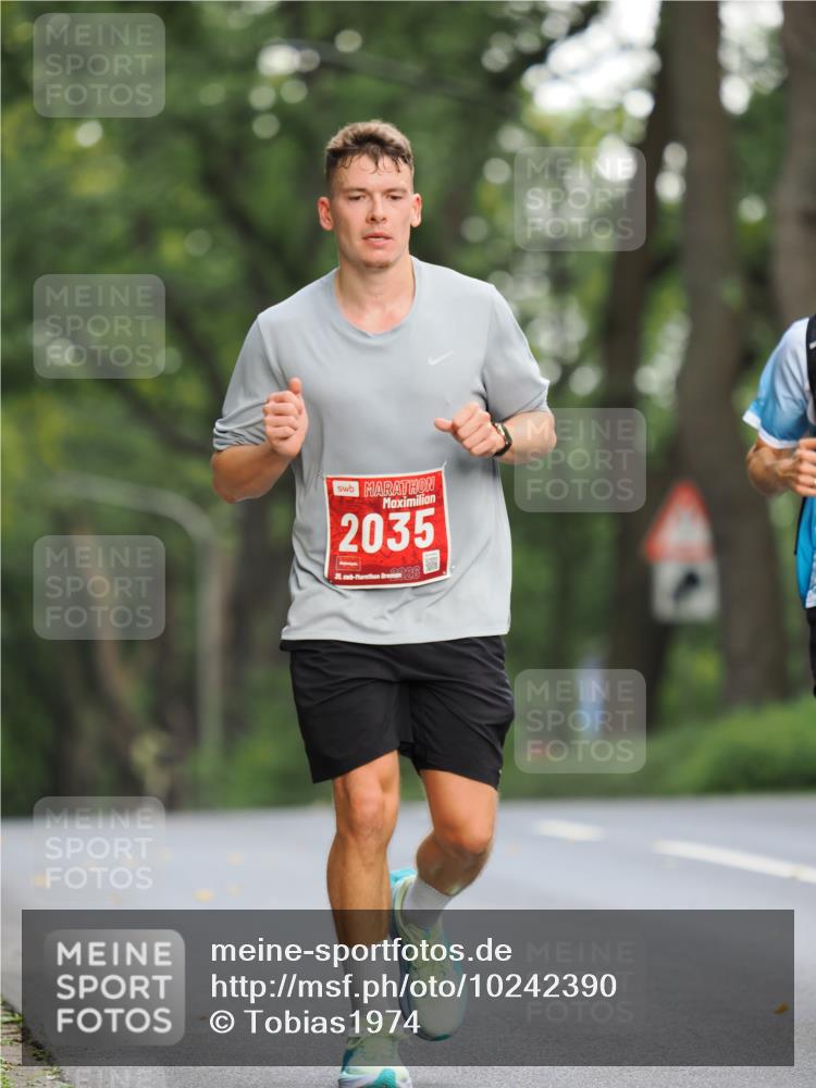 13.09.2026 - 21. swb-Marathon Bremen TobiasT http://msf.ph/oto/10242390 13.09.2026 11:26:22 Laufen 2035, 21, 25 meine-sportfotos.de