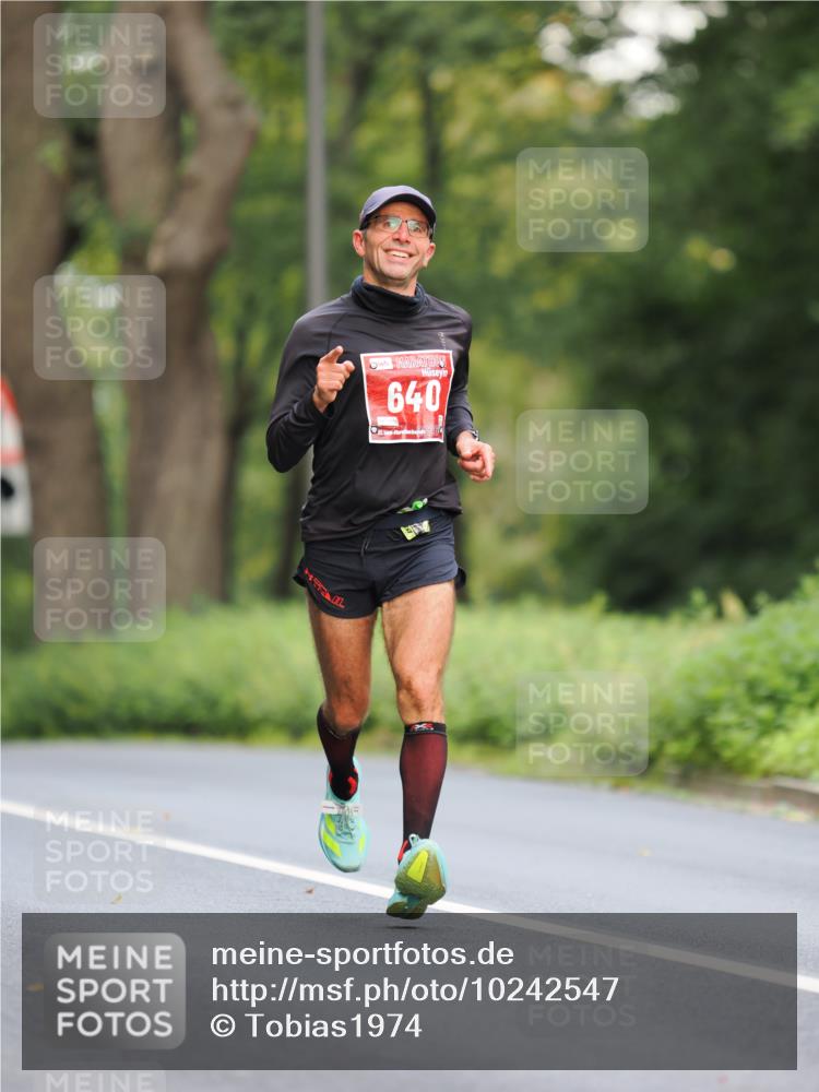 13.09.2026 - 21. swb-Marathon Bremen TobiasT http://msf.ph/oto/10242547 13.09.2026 11:29:22 Laufen 640 meine-sportfotos.de