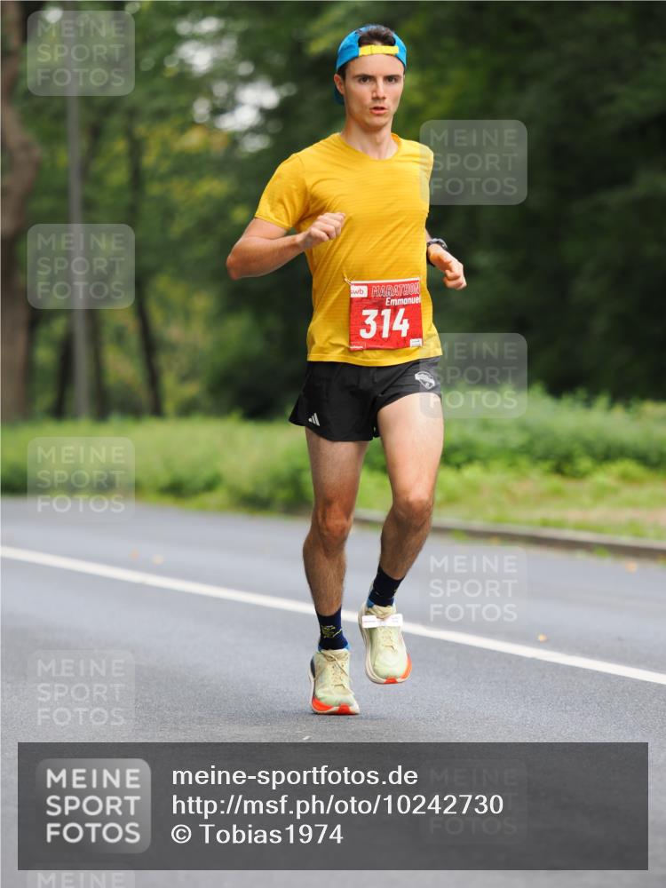 13.09.2026 - 21. swb-Marathon Bremen TobiasT http://msf.ph/oto/10242730 13.09.2026 11:30:52 Laufen 314 meine-sportfotos.de