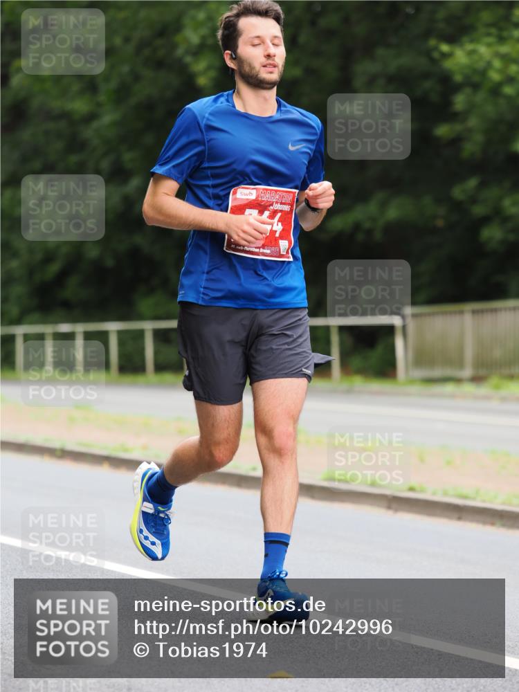 13.09.2026 - 21. swb-Marathon Bremen TobiasT http://msf.ph/oto/10242996 13.09.2026 11:33:42 Laufen 27, 26 meine-sportfotos.de