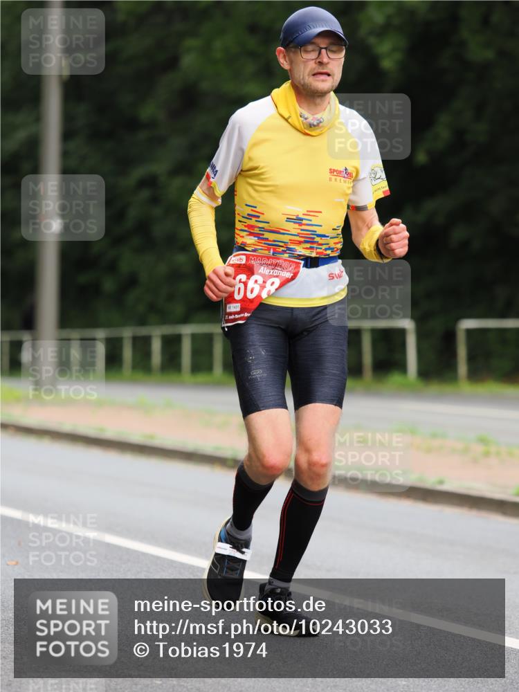 13.09.2026 - 21. swb-Marathon Bremen TobiasT http://msf.ph/oto/10243033 13.09.2026 11:34:03 Laufen 668, 1485, 21 meine-sportfotos.de