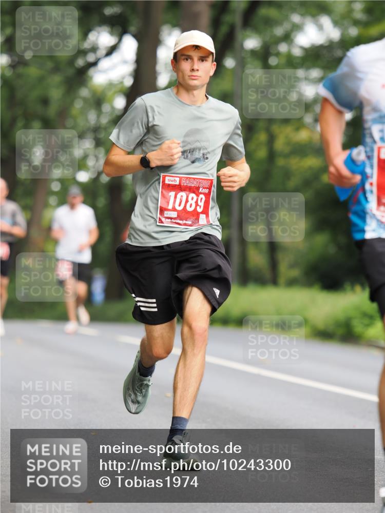 13.09.2026 - 21. swb-Marathon Bremen TobiasT http://msf.ph/oto/10243300 13.09.2026 11:37:10 Laufen 1089, 0010, 21 meine-sportfotos.de