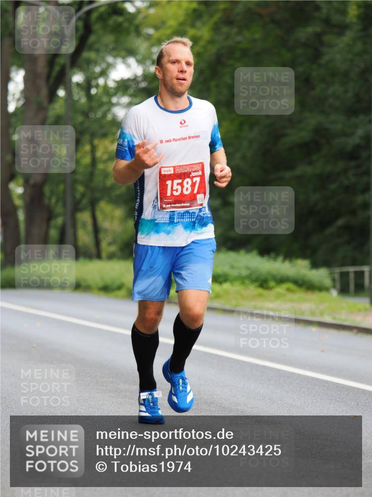 13.09.2026 - 21. swb-Marathon Bremen TobiasT http://msf.ph/oto/10243425 13.09.2026 11:38:20 Laufen 18, 1587, 21 meine-sportfotos.de