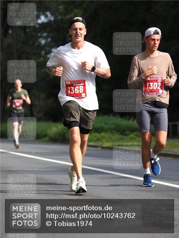 13.09.2026 - 21. swb-Marathon Bremen TobiasT http://msf.ph/oto/10243762 13.09.2026 11:42:19 Laufen 1368, 2026, 1302, 21, 026 meine-sportfotos.de