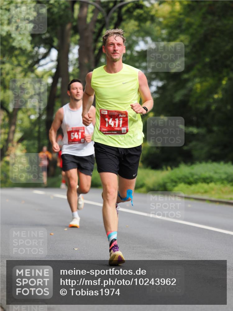 13.09.2026 - 21. swb-Marathon Bremen TobiasT http://msf.ph/oto/10243962 13.09.2026 11:44:12 Laufen 1411, 541 meine-sportfotos.de