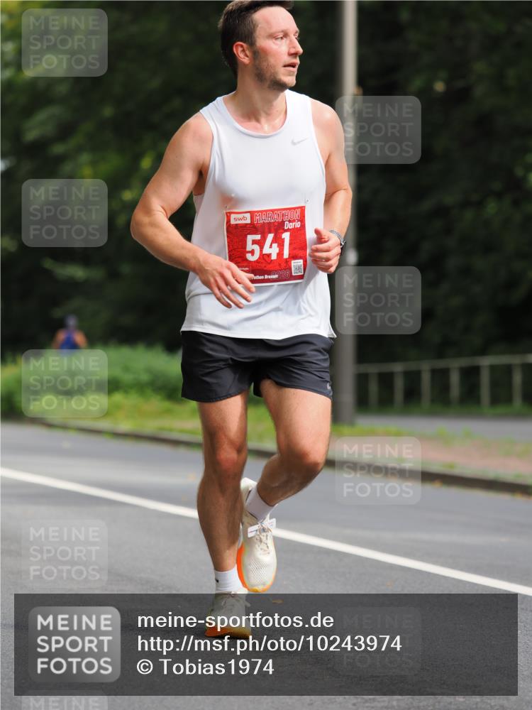 13.09.2026 - 21. swb-Marathon Bremen TobiasT http://msf.ph/oto/10243974 13.09.2026 11:44:15 Laufen 541, 26 meine-sportfotos.de