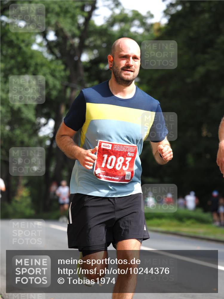 13.09.2026 - 21. swb-Marathon Bremen TobiasT http://msf.ph/oto/10244376 13.09.2026 11:48:45 Laufen 1083, 21, 2096 meine-sportfotos.de
