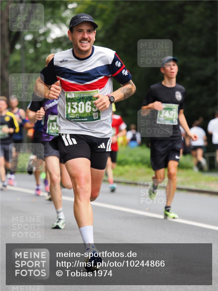 13.09.2026 - 21. swb-Marathon Bremen TobiasT http://msf.ph/oto/10244866 13.09.2026 11:52:48 Laufen 13, 13063, 26, 13421 meine-sportfotos.de