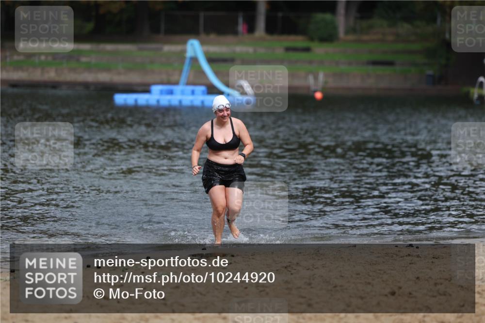 13.09.2026 - Stadtparktriathlon Mo-Foto http://msf.ph/oto/10244920 13.09.2026 12:19:32 Schwimmen 1082 meine-sportfotos.de
