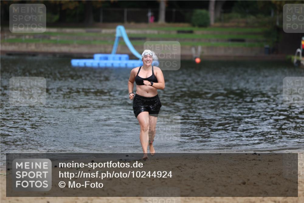 13.09.2026 - Stadtparktriathlon Mo-Foto http://msf.ph/oto/10244924 13.09.2026 12:19:32 Schwimmen 1082 meine-sportfotos.de