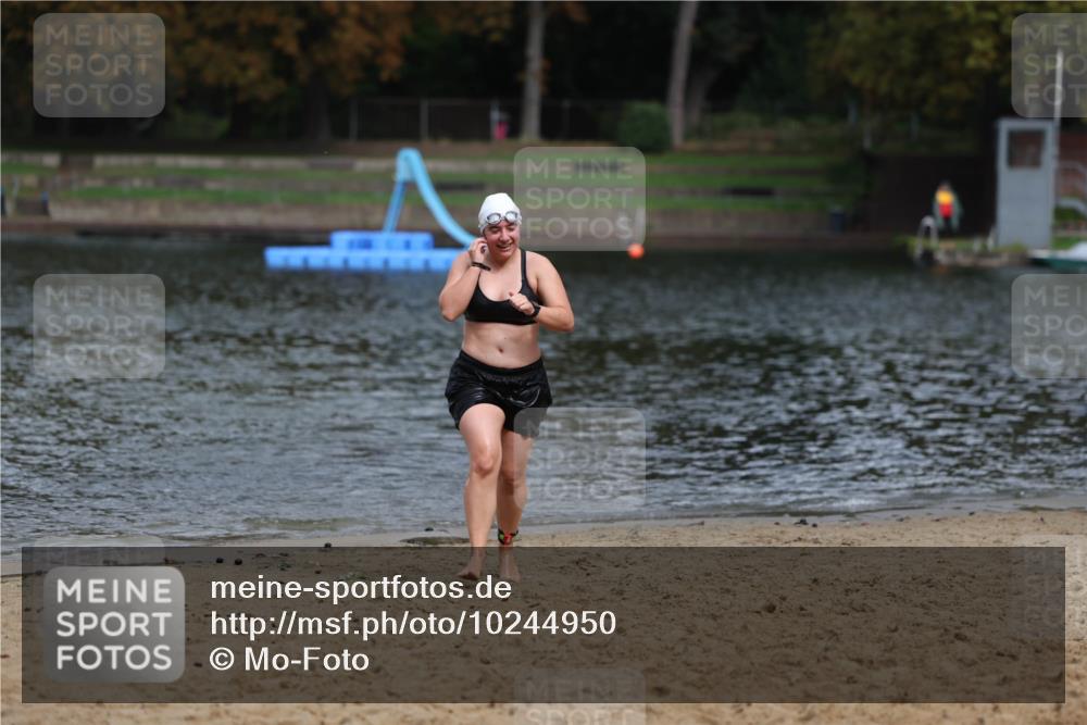 13.09.2026 - Stadtparktriathlon Mo-Foto http://msf.ph/oto/10244950 13.09.2026 12:19:34 Schwimmen 1082 meine-sportfotos.de