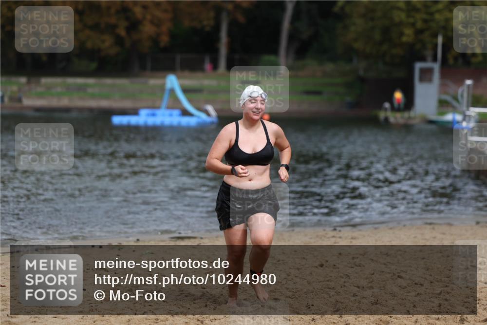 13.09.2026 - Stadtparktriathlon Mo-Foto http://msf.ph/oto/10244980 13.09.2026 12:19:35 Schwimmen 1082 meine-sportfotos.de