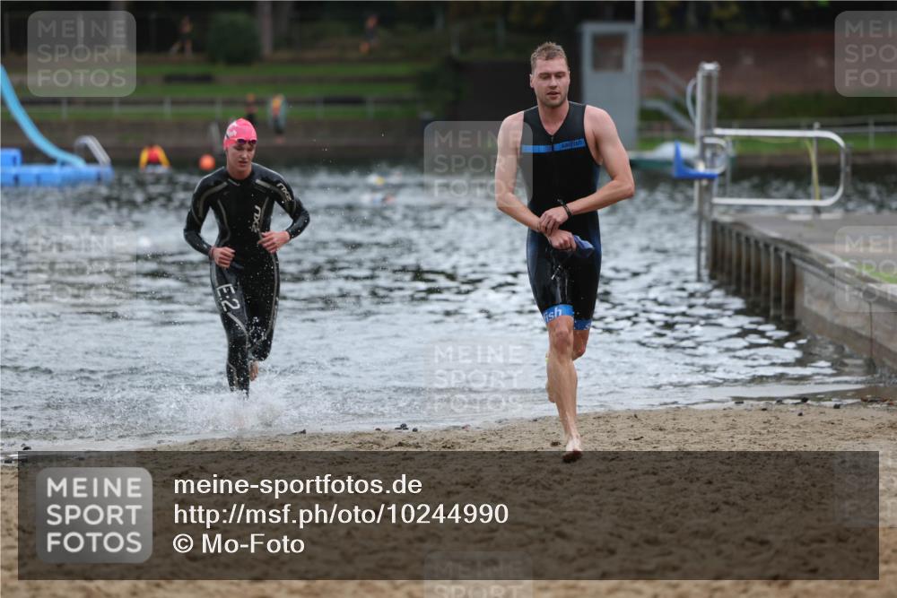 13.09.2026 - Stadtparktriathlon Mo-Foto http://msf.ph/oto/10244990 13.09.2026 12:28:44 Schwimmen 1235, 1308 meine-sportfotos.de