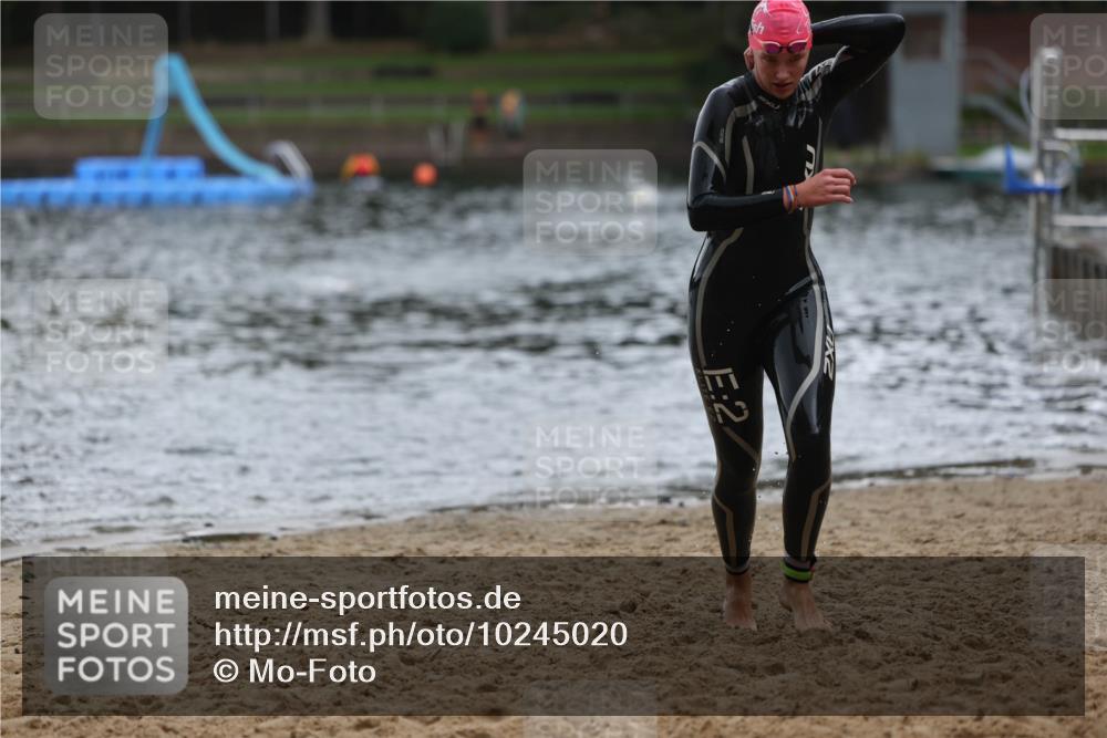 13.09.2026 - Stadtparktriathlon Mo-Foto http://msf.ph/oto/10245020 13.09.2026 12:28:46 Schwimmen 1235, 1308 meine-sportfotos.de