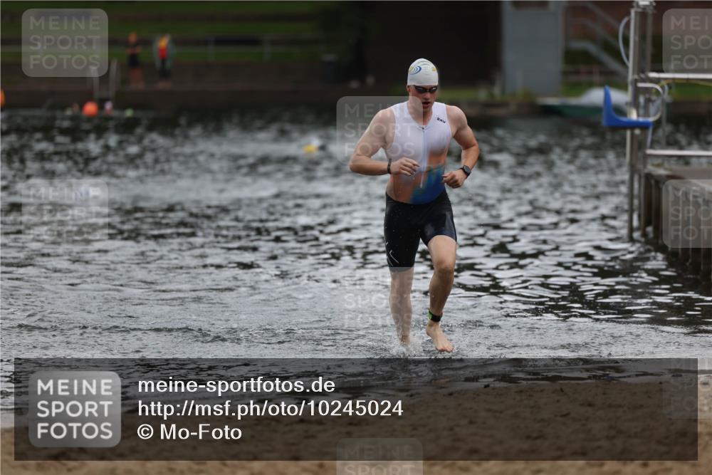 13.09.2026 - Stadtparktriathlon Mo-Foto http://msf.ph/oto/10245024 13.09.2026 12:29:04 Schwimmen 1277 meine-sportfotos.de