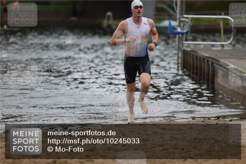 13.09.2026 - Stadtparktriathlon Mo-Foto http://msf.ph/oto/10245033 13.09.2026 12:29:05 Schwimmen 1277 meine-sportfotos.de
